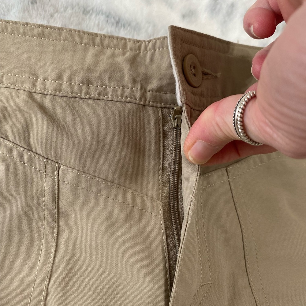 The North Face shorts - Picture 6 of 8
